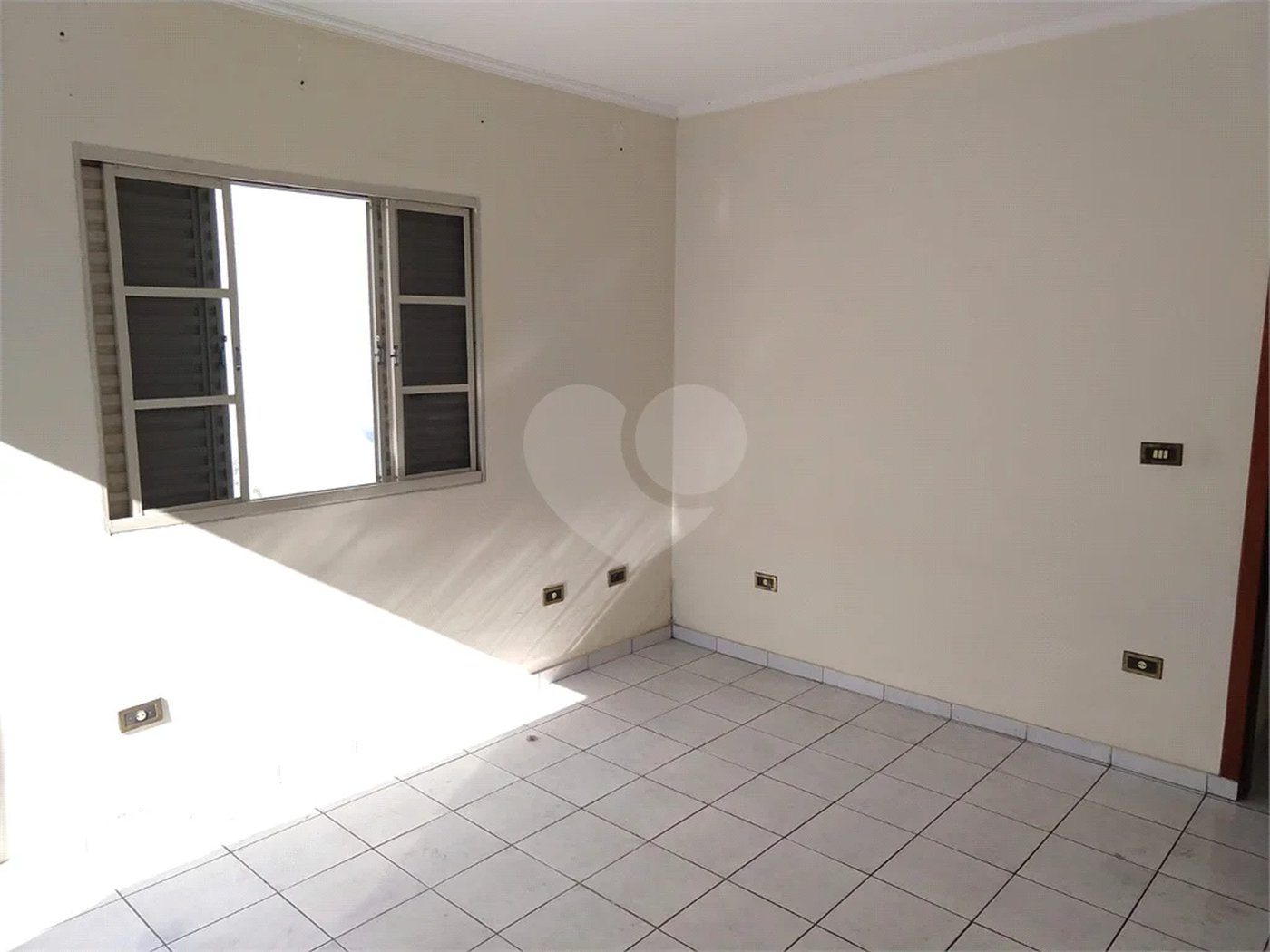 Casa térrea à venda no Imirim – funcionalidade, conforto e espaço para toda a família!