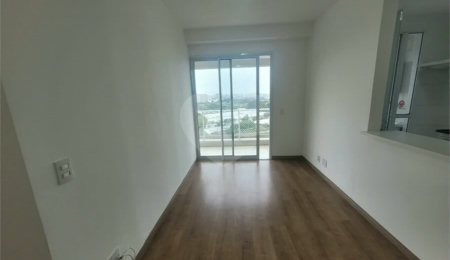 Apartamento para alugar com 2 quartos em Vila Anastácio, São Paulo, SP