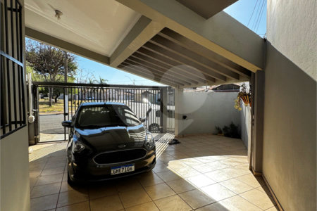 Casa aconchegante em excelente localização – Vila Brasília, São Carlos/SP
