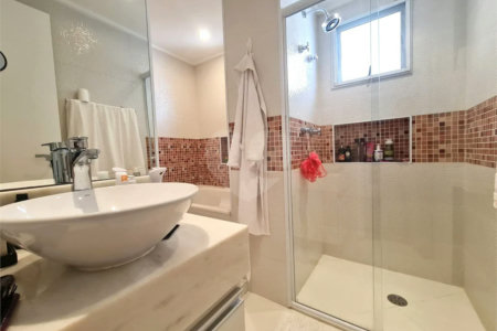 Apartamento à venda com 4 quartos, sendo 3 suítes, em Jardim Marajoara, São Paulo, SP