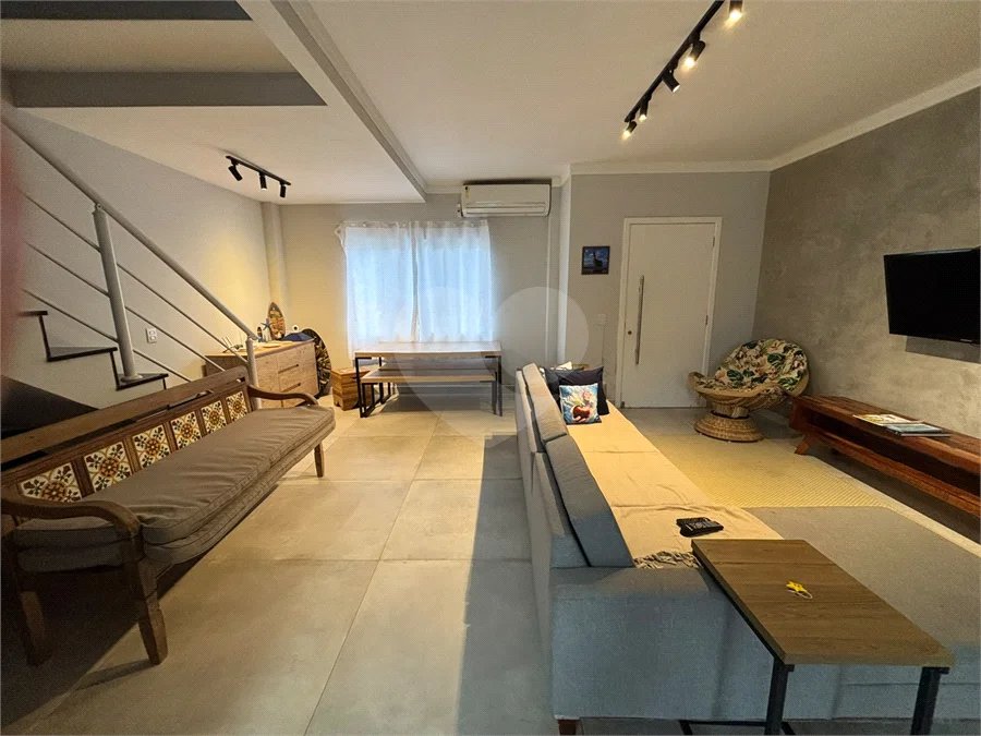 Casa à venda com 4 quartos, sendo 2 suítes, em Morada da Praia, Bertioga, SP