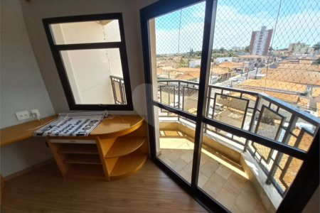 Duplex no Edifício Acapulco.