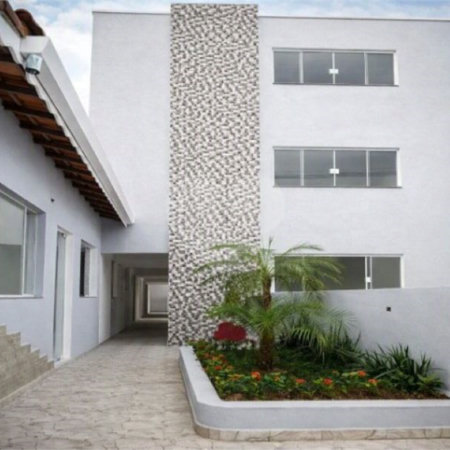 Prédio com Renda no Jabaquara - 773 m2 sendo 13 Studios, Salão Comercial e 22 vagas de garagem!