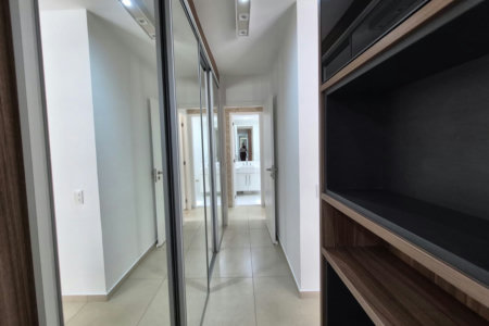 Apartamento à venda ou para alugar, 110m² com 2 quartos, sendo 1 suíte, escritório e  vagas Condomínio Paulistano, São Paulo - SP