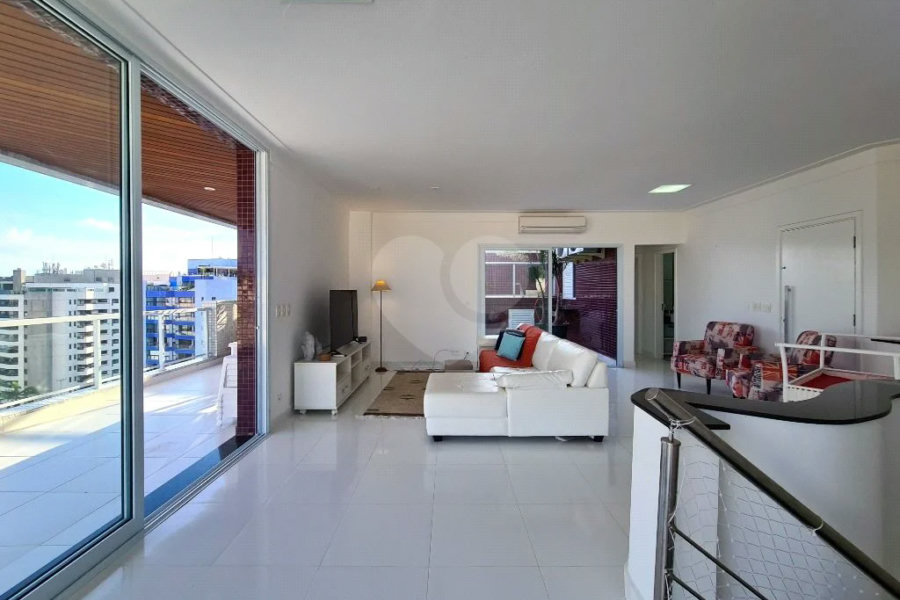 Cobertura à venda com 5 quartos, sendo 4 suítes, em Riviera de São Lourenço, Bertioga, SP