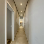 Indaiatuba - Sp - Condominio Maria Candida - R$ 2.250.000,00 - 3 suítes, sendo 1 master com closet e banheiro com duas cubas e dois chuveiros - Escritório - Piscina em Alvenaria aquecida e Hidro com Iluminação - Ar Condicionado instalado em todos os quartos, escritorio, sala e area gourmet