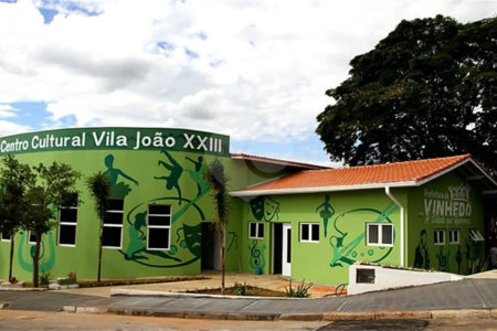 Salão Comercial a Venda no Jardim Melle em Vinhedo/SP