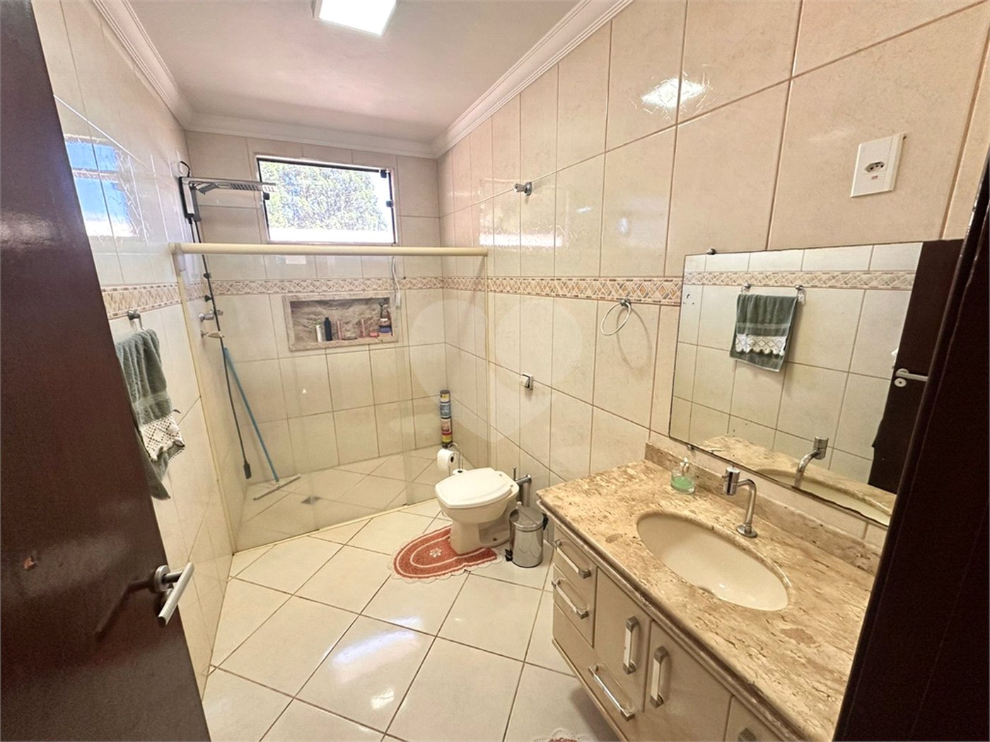 Casa à venda com 3 quartos sendo 1 suíte em Encanto do Planalto