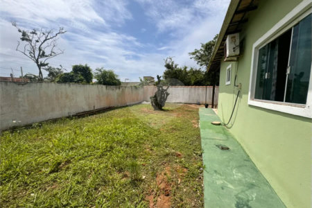 Casa à venda ou para alugar com 2 quartos, sendo 1 suíte,  em Caravelas, Armação dos Búzios, RJ