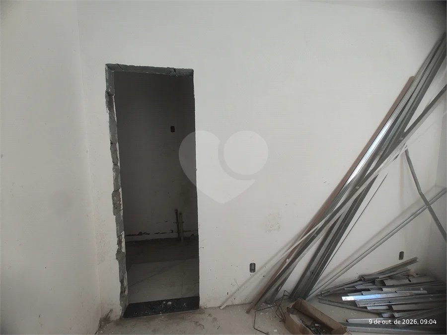 Apartamento 2 dormitórios (1 suíte) com vaga garagem, excelente localização, programa MCMV