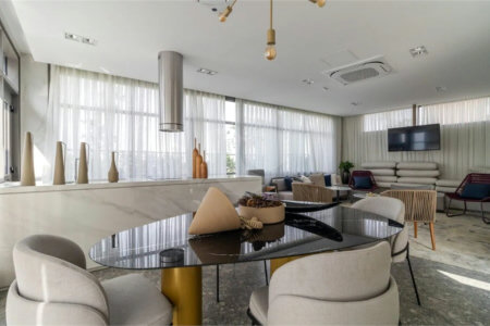 Studio com 23m2 no Campo Belo.