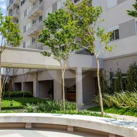 Apartamento Residencial no Brás
