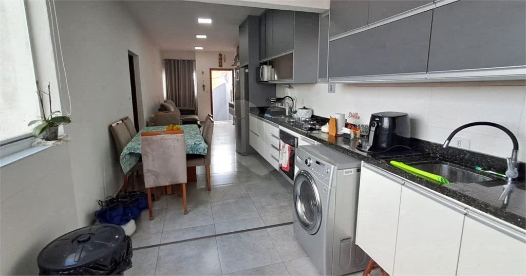 Casa à Venda | 125 m² | Mobiliada | 3 dormitórios (2 suítes) | 1 vaga na Parada Inglesa!