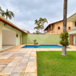 Casa à venda com 3 quartos, sendo 2 suítes,  em Interlagos, São Paulo, SP