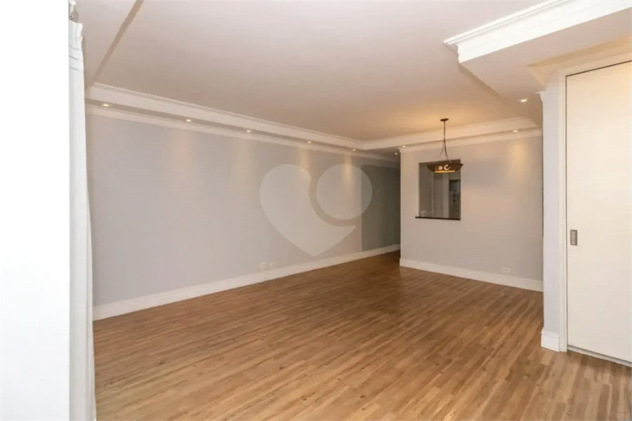 Apartamento para venda em Vila Uberabinha com 2 quartos, sendo 1 suíte, 79m²