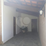 Casa Térrea com 3 quartos sendo 1 suíte. 1.400m² A/T. Jardim Floresta, Atibaia, SP