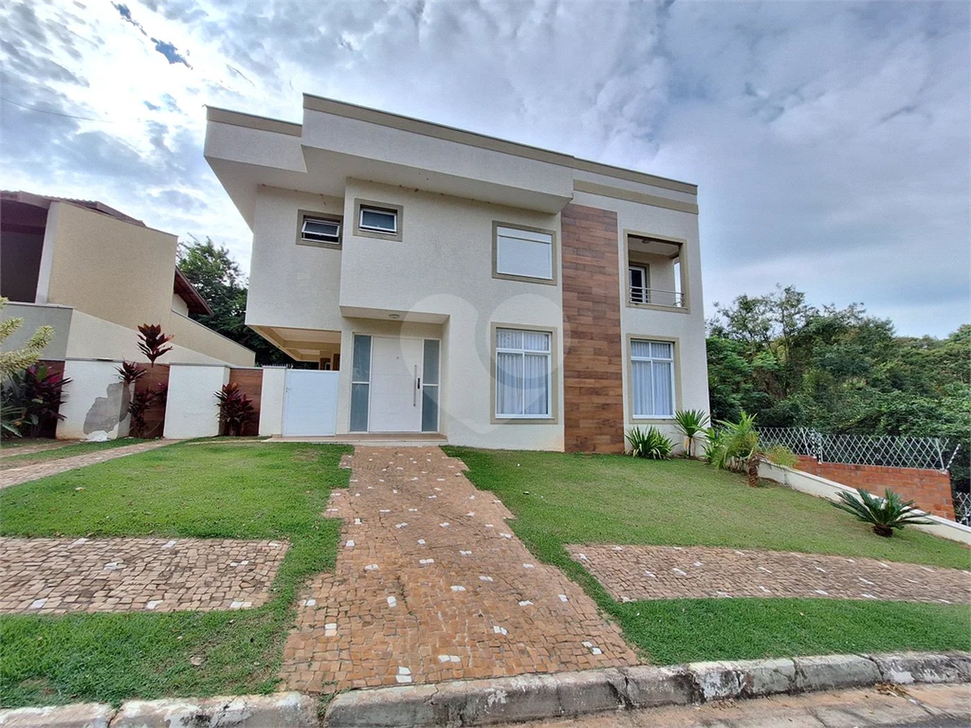 Casa para Locação no Condomínio Bosque dos Cambarás em Valinhos/SP