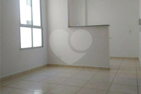 Apartamento para venda no Condomínio Residencial Monte Logan