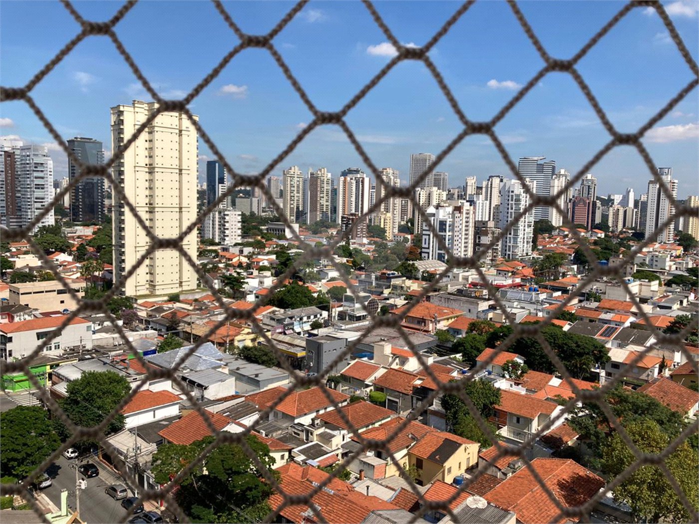 Apartamento para alugar com 3 quartos, sendo 1 suíte, em Brooklin, São Paulo, SP