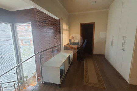 Casa no condomínio Damha II á venda!