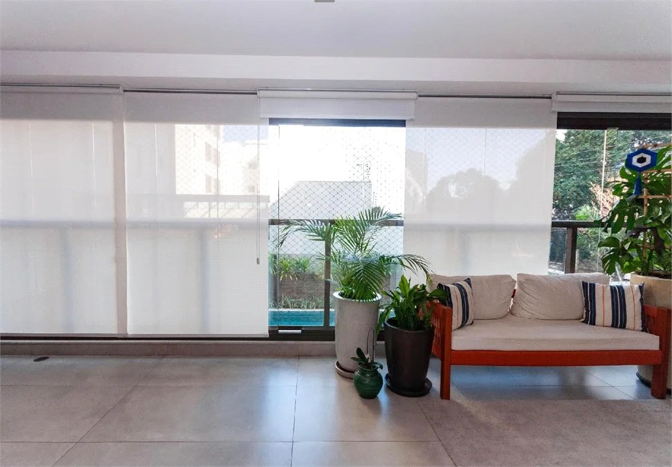 Apartamento com 3 suítes, varanda gourmet e lazer completo na Vila Leopoldina | 128 m² | 2 vagas