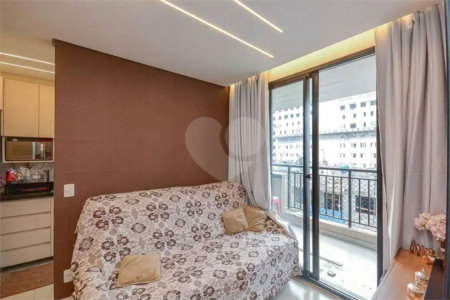 Apartamento à venda com 3 quartos, sendo 1 suíte, em Campo Grande, São Paulo, SP