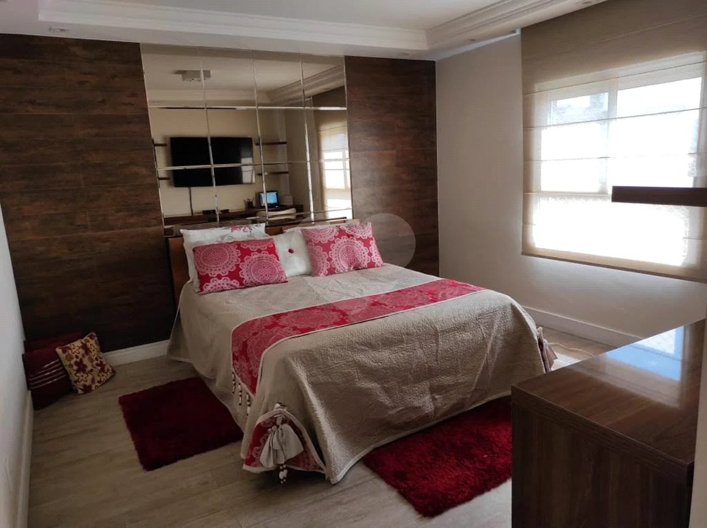 Apartamento à Venda na Mooca com 3 Suítes, Varanda Gourmet e 4 Vagas — 204m² no Condomínio Luzes da Mooca (Aceita Pet e Estuda Permuta)