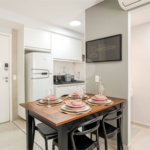 Pratico e moderno apartamento mobiliado de 45 m2 na Bela Vista
