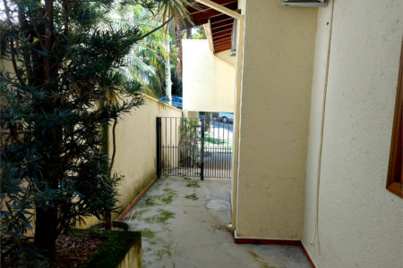 Casa charmosa e elegante localizada no deslumbrante Condomínio Villagio Capriccio Louveira SP