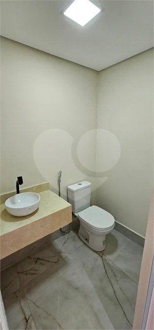 Casa à venda com 3 Suítes em Condomínio - Piracicaba/SP