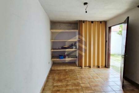 Excelente oportunidade de investimento em terreno de 158 m² com múltiplas possibilidades de aproveitamento!