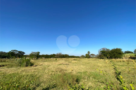 Área de terra para venda no Jardim Embaré,