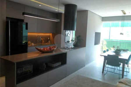 Apartamento com 3 dormitórios à venda no Brooklin, andar alto!! O Parque