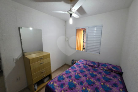 Casa com edícula no Abdelnur.