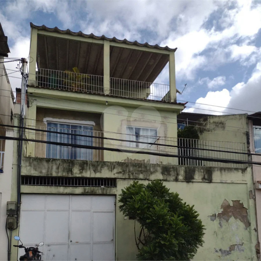Vendo 2 excelentes casas em Campo Grande