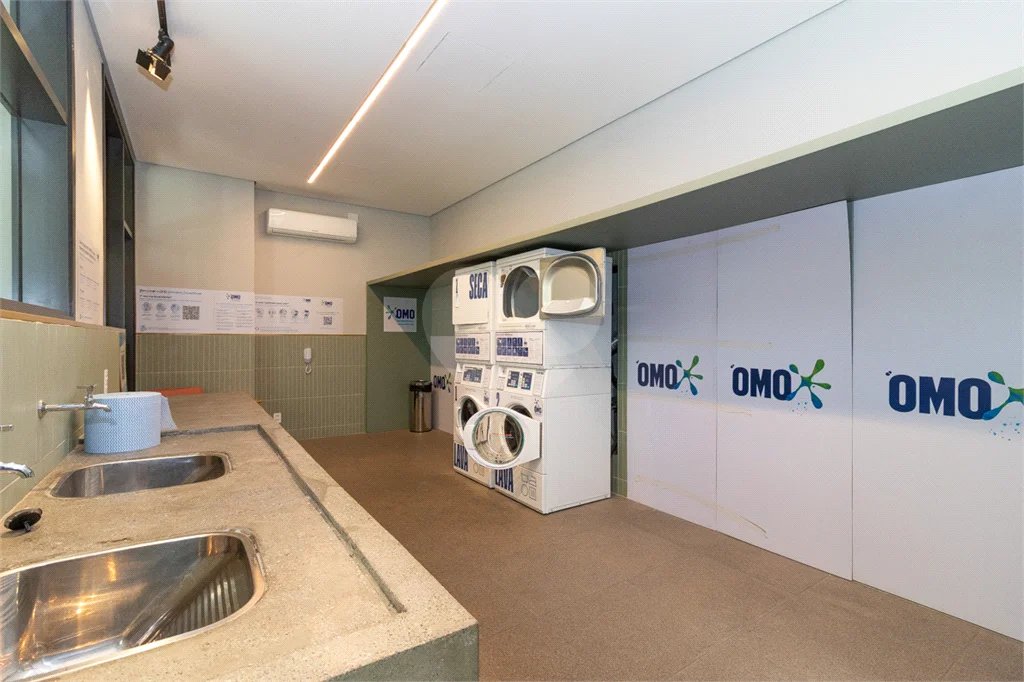 Apartamento de 68m² com 2 Quartos (1 Suíte) e 1 Vaga no Condomínio Downtown - República