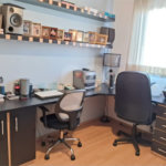 Prédio com portaria 24 horas, e lazer. Apartamento com 3 dormitórios, uma suíte, 2 vagas de garagem