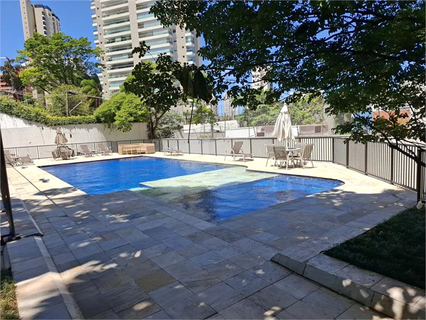 Apartamento, a venda, com 300m² de área privativa, 4 suítes, 4 vagas - Santana / SP