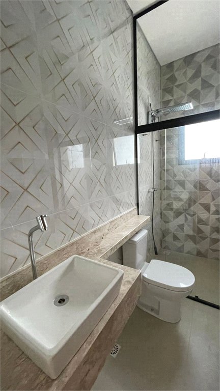 Casa térrea encantadora - Terreno 544m² (17 x 32m), com 198m² no Bairro Estância Brasil - Atibaia