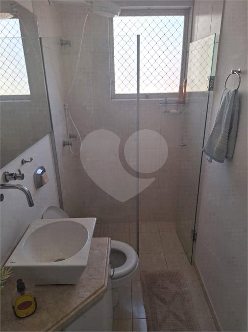 BAURU Vende-se Apartamento