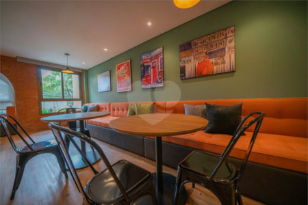 Apartamento com varanda à venda no Panamby