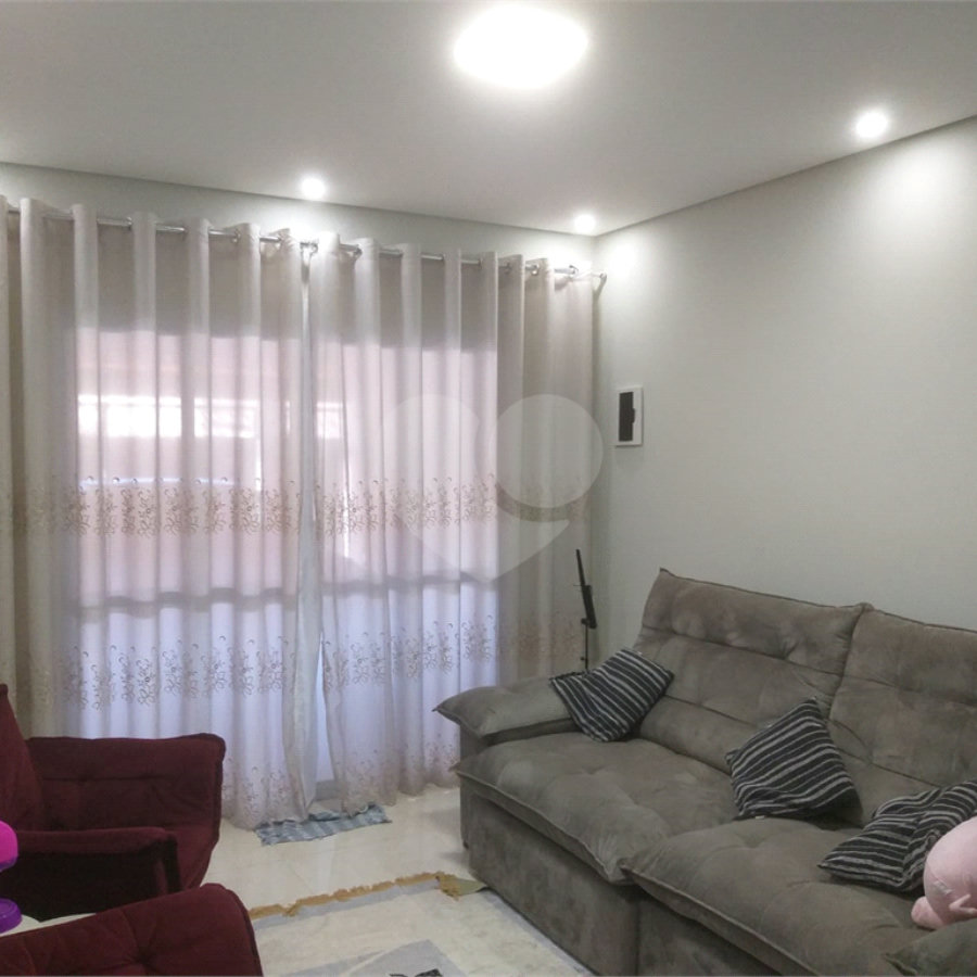 Casa á venda em Atibaia SP
