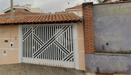 Casa à venda com 3 quartos, sendo 1 suíte,  em Jardim Brasil, São Carlos, SP