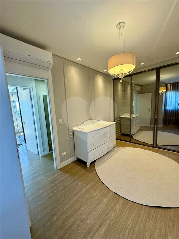 Apartamento no Edifício Bellagio, com 3 dormitórios, sol da manha e na modalidade porteira fechada.