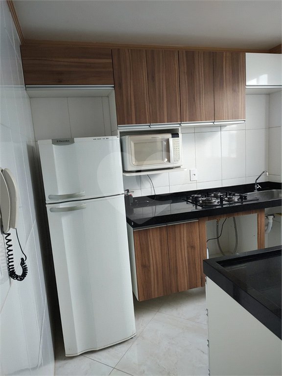 Apartamento no condomínio Monte Everest dispondo de 48m²