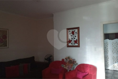 Linda Casa 5 Quartos no BOA VISTA.