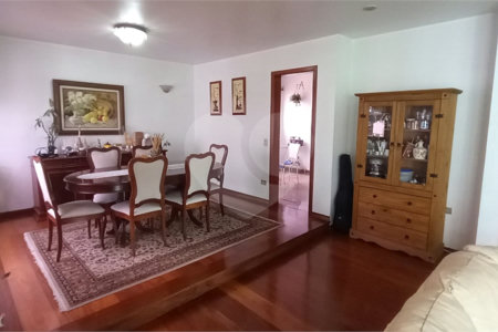 Apartamento à Venda em Mirandópolis com 4 Dormitórios, 2 Suítes e 4 Vagas