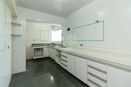 Duplex. 10 minutos para o Metrô
