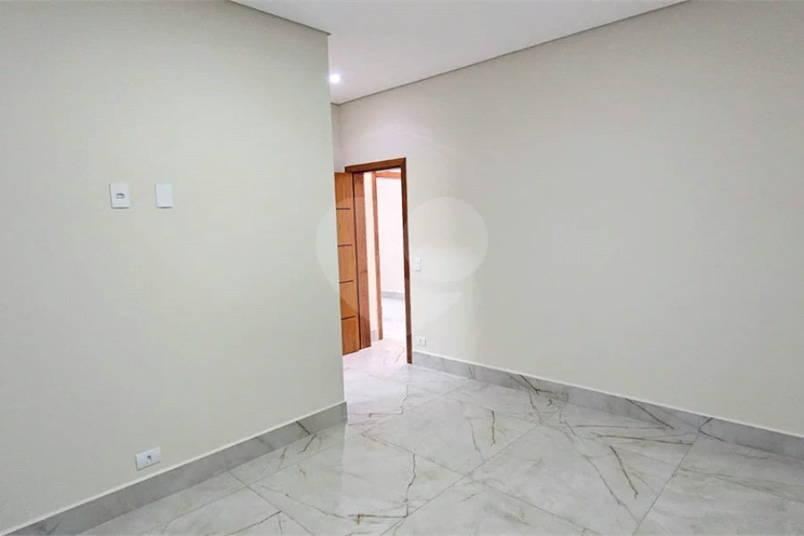 Casa à venda com 3 Suítes em Condomínio - Piracicaba/SP