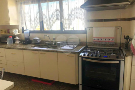 Apartamento · 125m² · 3 quartos · 2 vagas